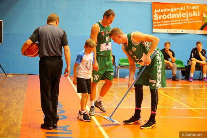 ii-liga-koszykarzy-druga-porazka-po-emocjach-foto-71134