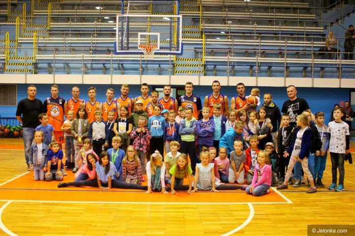 ii-liga-koszykarzy-druga-porazka-po-emocjach-foto-71134
