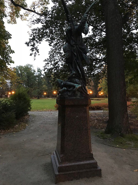 magiczny-spacer-w-deszczu-po-cieplickich-parkach-foto-71176
