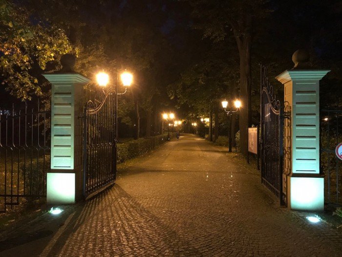 magiczny-spacer-w-deszczu-po-cieplickich-parkach-foto-71176