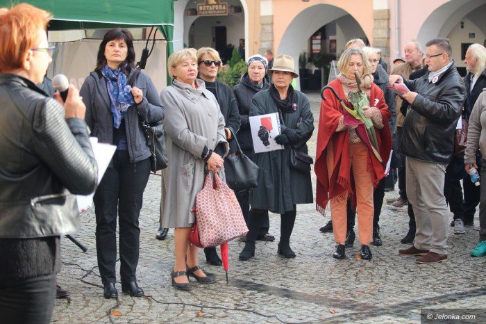 protest-w-rocznice-czarnego-poniedziaku-foto-71186