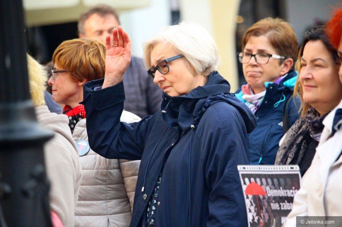 protest-w-rocznice-czarnego-poniedziaku-foto-71186