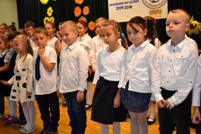 pasowanie-pierwszakow-w-trojce-foto-71254