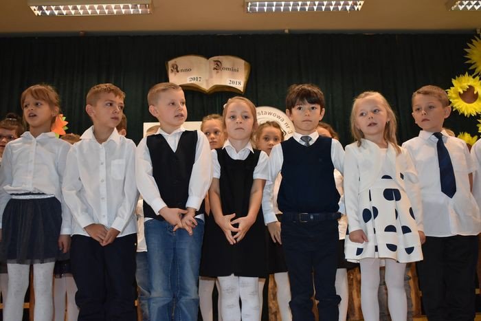 pasowanie-pierwszakow-w-trojce-foto-71254