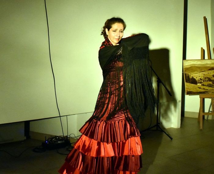 pokaz-tanca-flamenco-w-muzeum-przyrodniczym-foto-71262