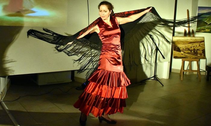 pokaz-tanca-flamenco-w-muzeum-przyrodniczym-foto-71262