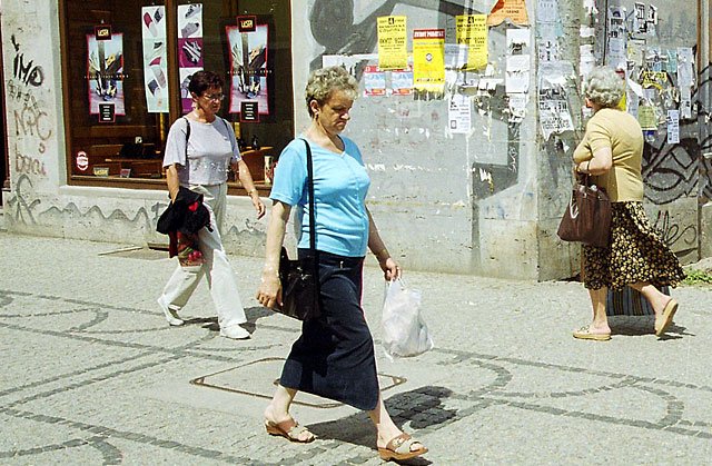 Czy taki „deptak” ma być reprezentacyjnym miejscem stolicy Karkonoszy?