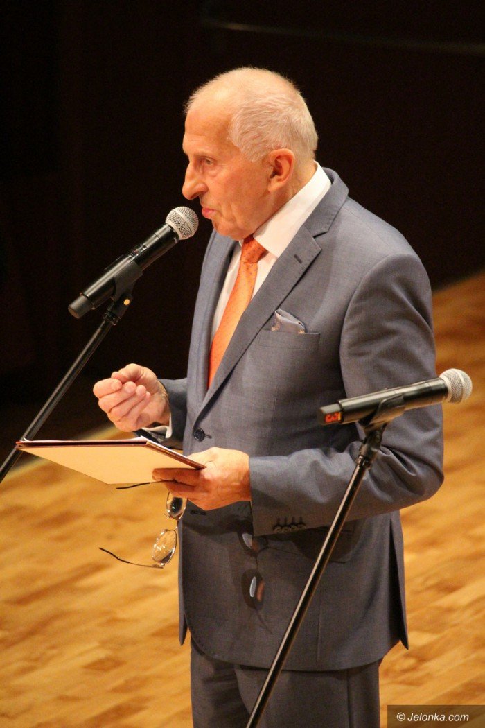 uroczysta-akademia-z-okazji-dnia-seniora-foto-71280