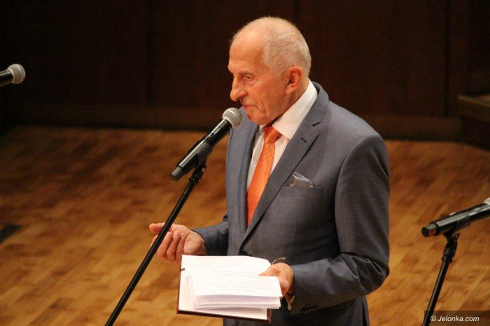 uroczysta-akademia-z-okazji-dnia-seniora-foto-71280
