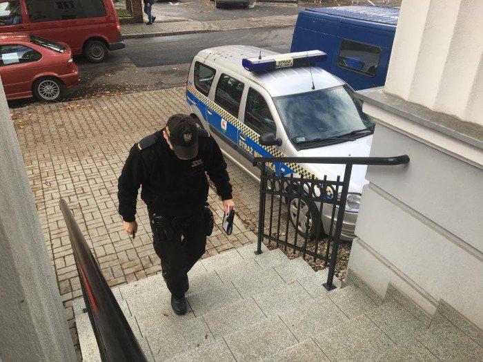 praca-w-strazy-miejskiejsa-chetni-foto-71302