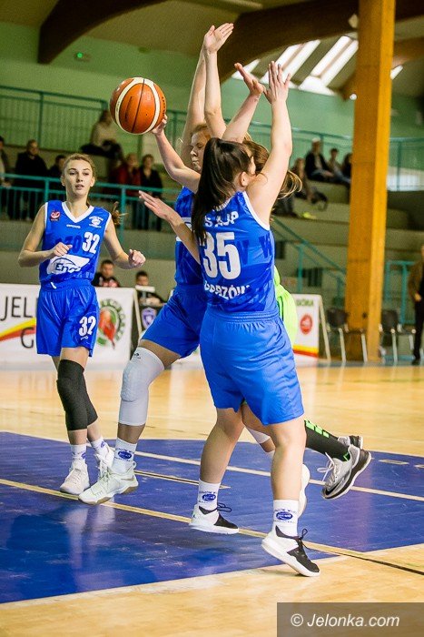 juniorki-starsze-znacznie-lepiej-niz-seniorki-foto-71315