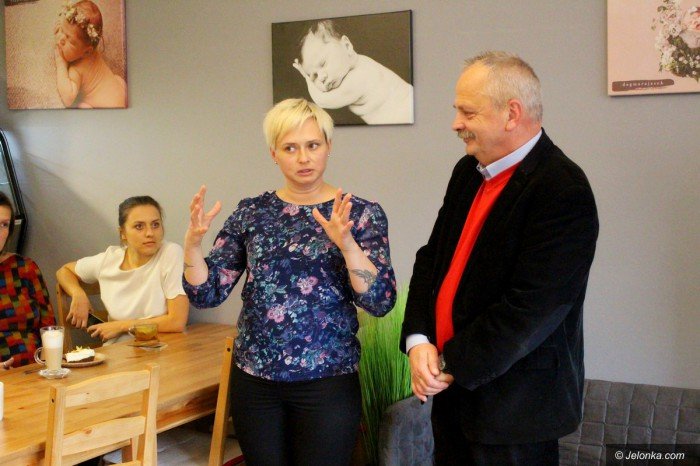 prezydent-spotka-sie-z-jeleniogorskimi-mamami-foto-71369
