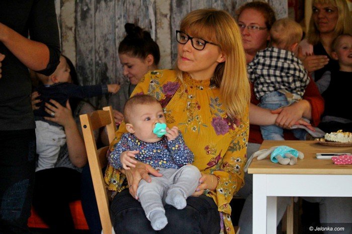 prezydent-spotka-sie-z-jeleniogorskimi-mamami-foto-71369