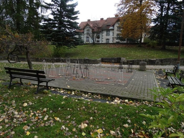 strazacy-urzadza-skwer-w-centrum-szklarskiej-poreby-foto-71383