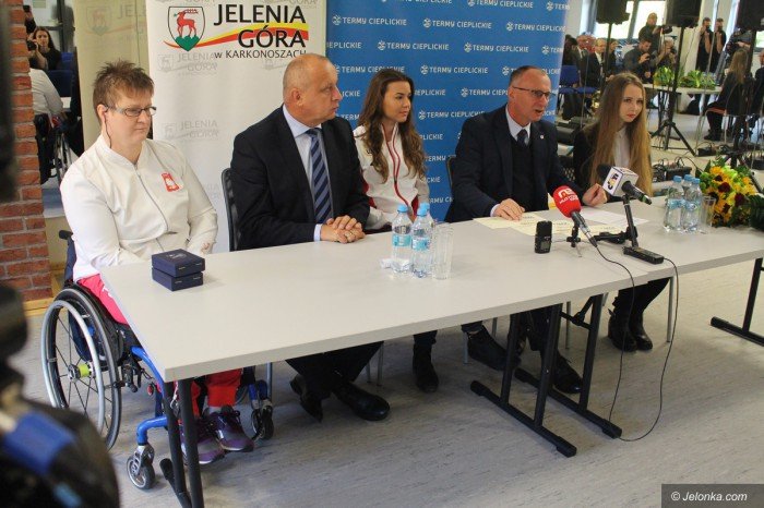 medalistki-z-jeleniej-gory-nagrodzone-foto-71399
