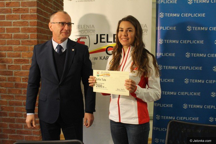medalistki-z-jeleniej-gory-nagrodzone-foto-71399