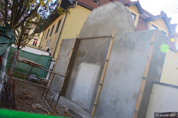 wkrotce-odsoniecie-pomnika-smolenskiego-foto-71400