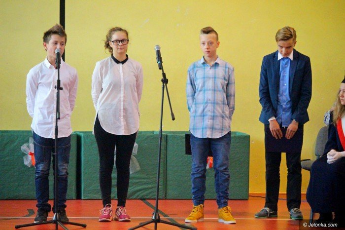 po-slubowaniu-pierwszaki-na-szostke-foto-71403