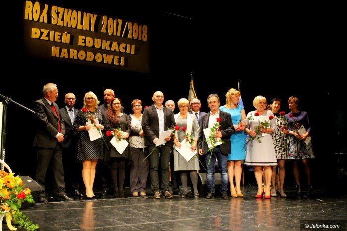 swieto-pracownikow-oswiaty-z-nagrodami-foto-71420