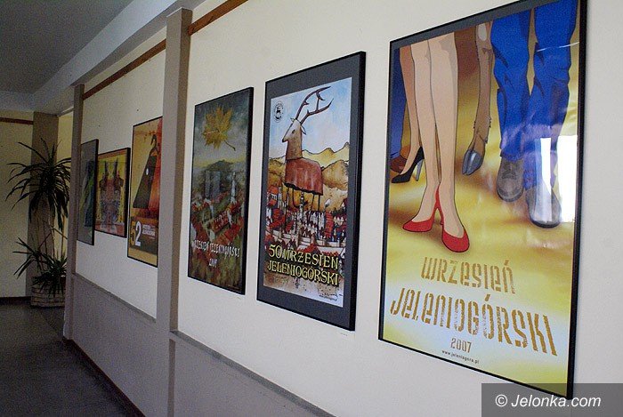 wrzesniowe-plakaty-i-one-day-photo-z-jeleniem-foto-71425