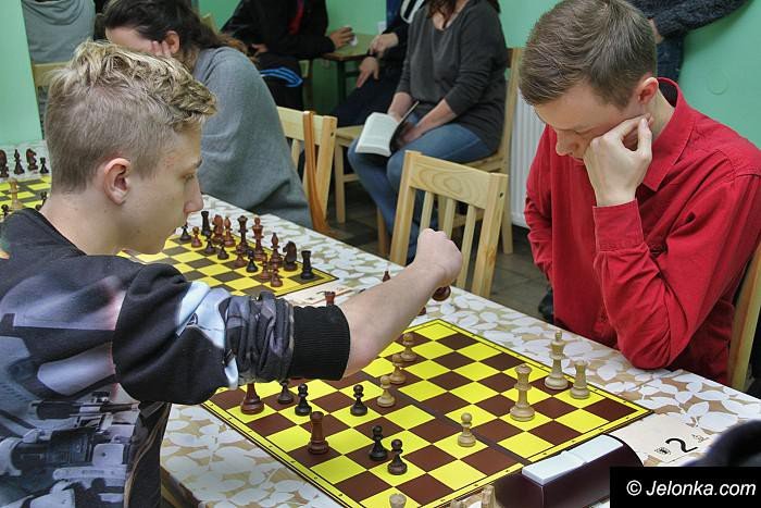 sprobuj-swoich-si-w-turnieju-szachowym-71469