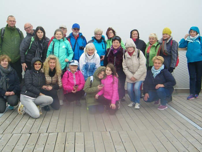 jesienny-spacer-w-koronach-drzew-foto-71487
