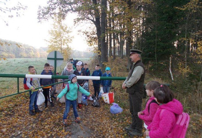 pomagaja-zwierzetom-lesnym-przetrwac-zime-foto-71491