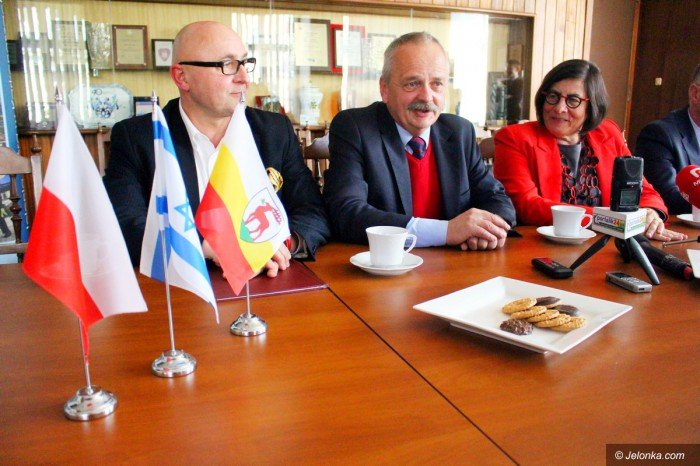 ambasador-izraela-z-wizyta-w-jeleniej-gorze-foto-71508