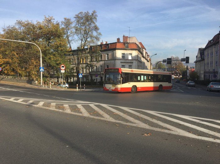 rondo-za-rondem-kolejne-na-zotniczej-foto-71512