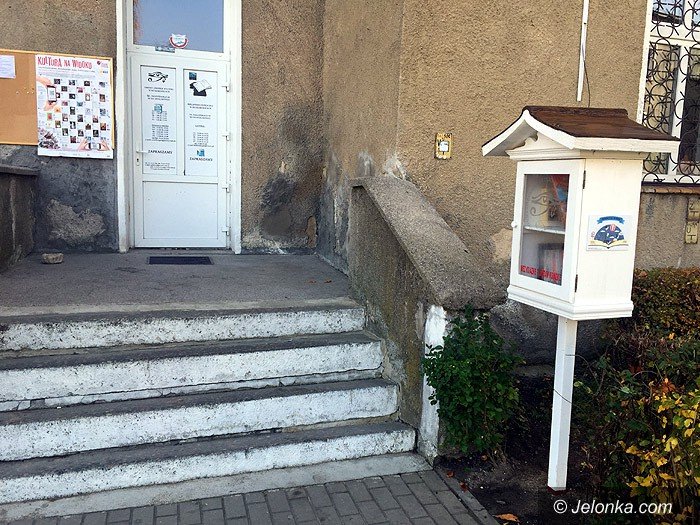 w-mysakowicach-powstay-minibiblioteki-foto-71516