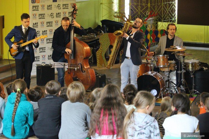 krokus-jazz-festiwal-zawita-do-szko-foto-71523