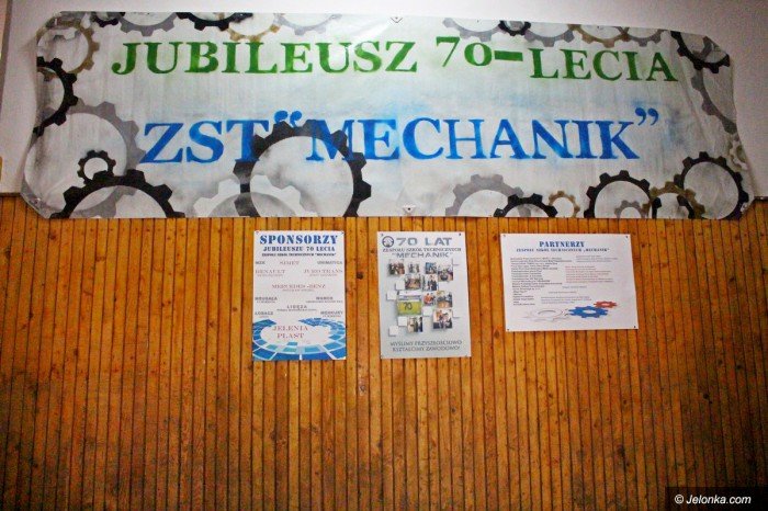 wzruszenia-z-okazji-70lecia-zst-mechanik-foto-71548