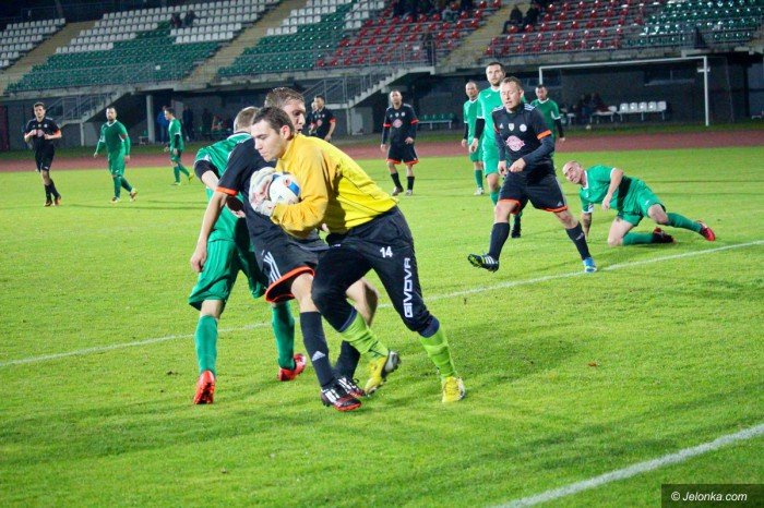 radosny-futbol-przy-zotniczej-foto-71625