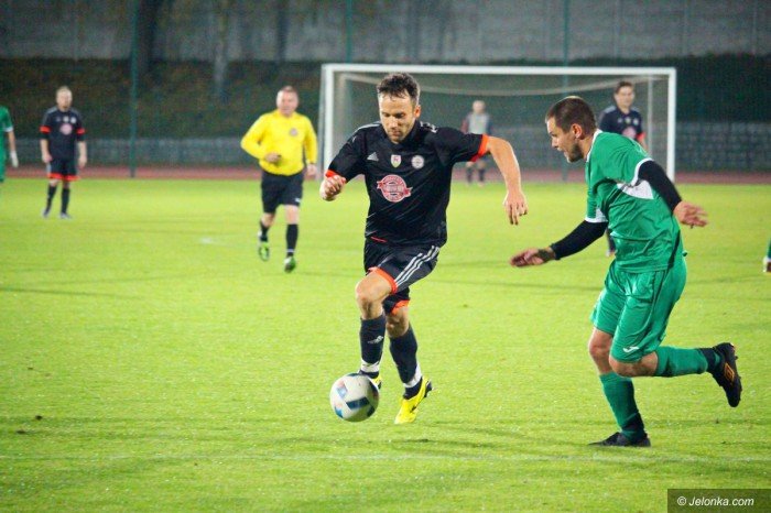 radosny-futbol-przy-zotniczej-foto-71625