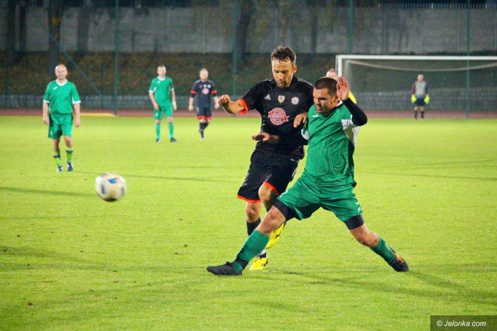 radosny-futbol-przy-zotniczej-foto-71625