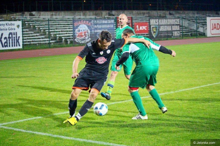 radosny-futbol-przy-zotniczej-foto-71625