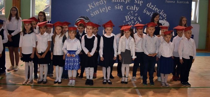pasowanie-pierwszakow-w-dziesiatce-foto-71649