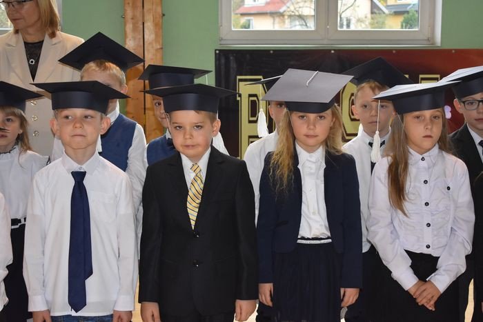 pasowanie-pierwszakow-w-dziesiatce-foto-71649