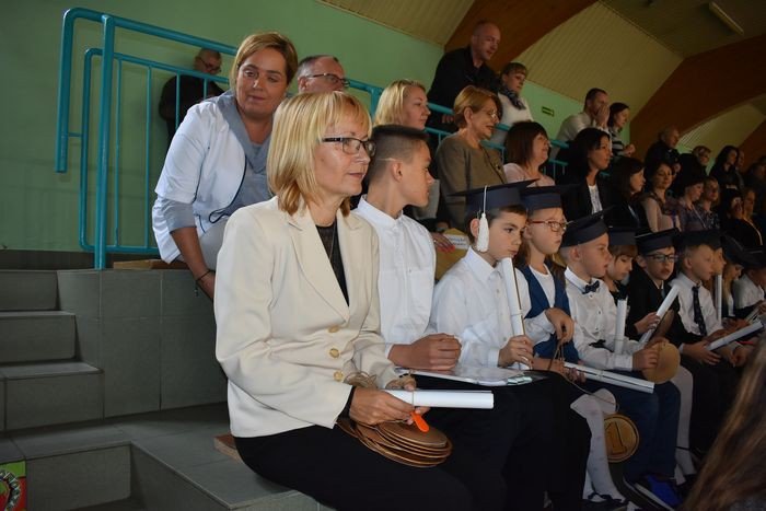 pasowanie-pierwszakow-w-dziesiatce-foto-71649