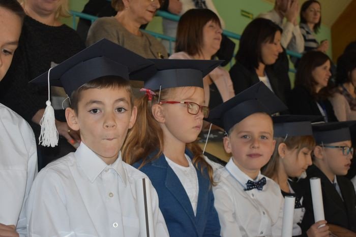 pasowanie-pierwszakow-w-dziesiatce-foto-71649