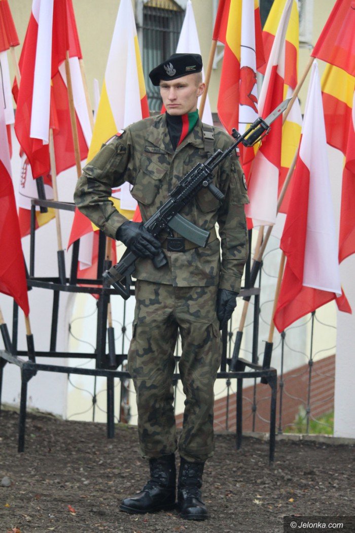 odsonili-epitafium-pamieci-ofiar-smolenskich-foto-71652
