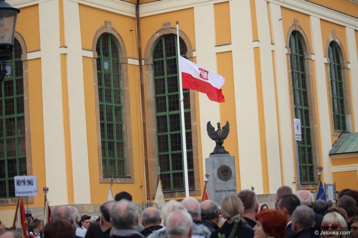 odsonili-epitafium-pamieci-ofiar-smolenskich-foto-71652