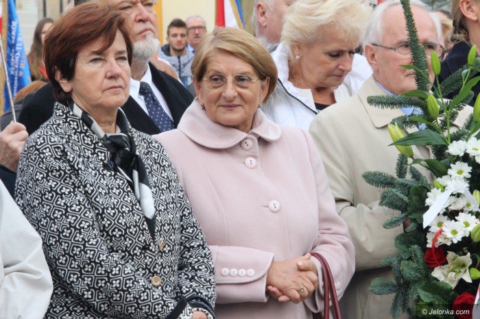 odsonili-epitafium-pamieci-ofiar-smolenskich-foto-71652