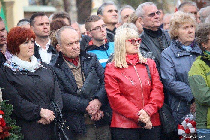 odsonili-epitafium-pamieci-ofiar-smolenskich-foto-71652
