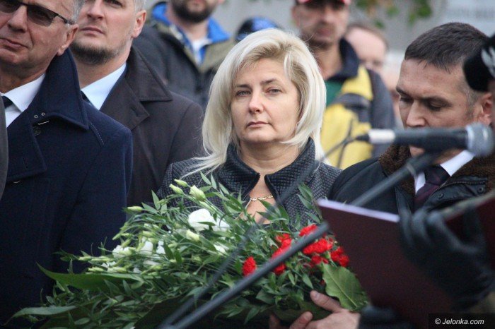 odsonili-epitafium-pamieci-ofiar-smolenskich-foto-71652