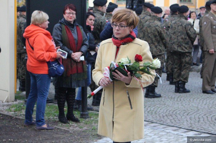 odsonili-epitafium-pamieci-ofiar-smolenskich-foto-71652