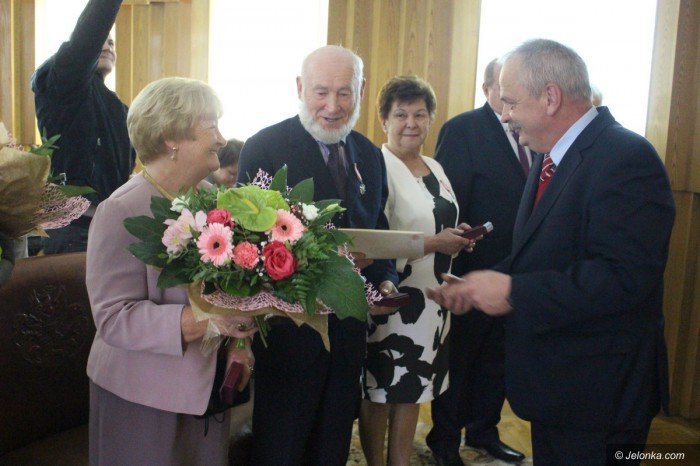 od-50-lat-razem-daja-przykad-modym-foto-71654