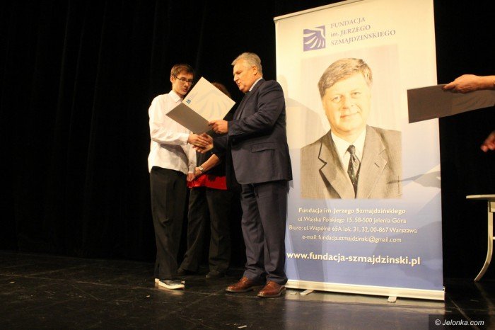 stypendia-dla-zdolnych-od-fundacji-szmajdzinskiego-foto-71659