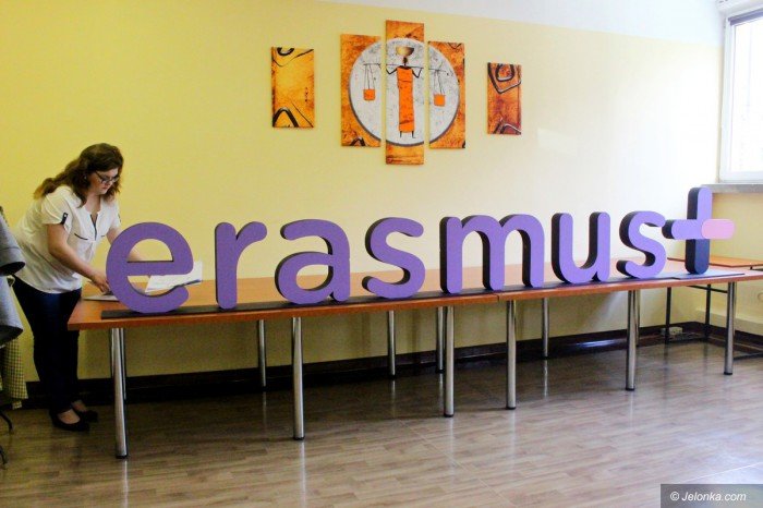 certyfikat-erasmus-plus-dla-sniadeckiego-foto-71720