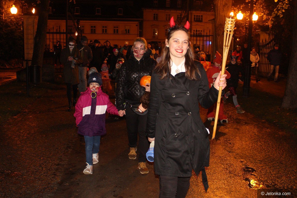 upiorny-pochod-do-term-cieplickich-foto-71739